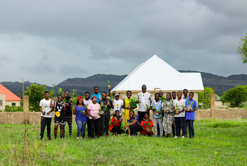 Baumpflanzaktion, Gruppenbild 1